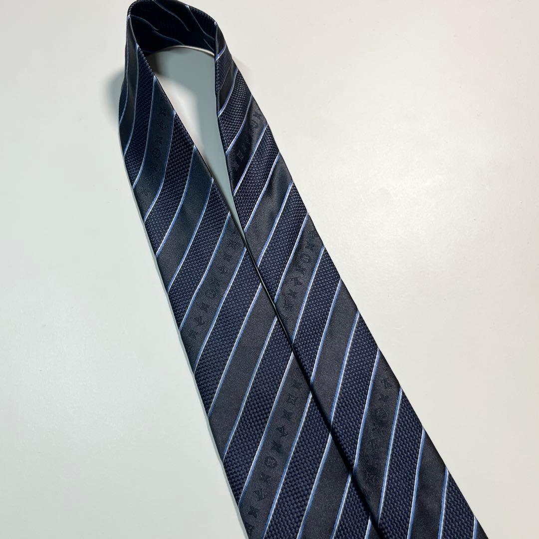 ✨美品✨LOUIS VUITTON ネクタイ　モノグラム　ストライプ　ビジネス