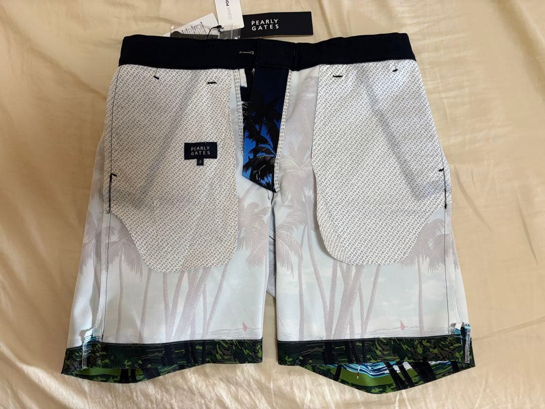 【新品格安・半額以下】パーリーゲイツ ゴルフパンツ　定価30,800円