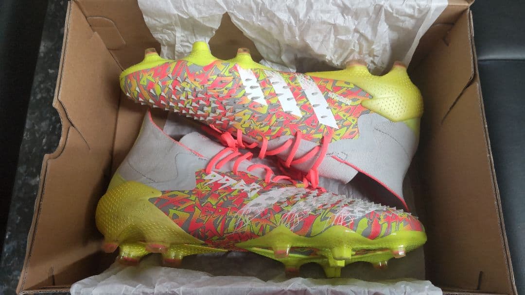 adidas　プレデター フリーク.1FG