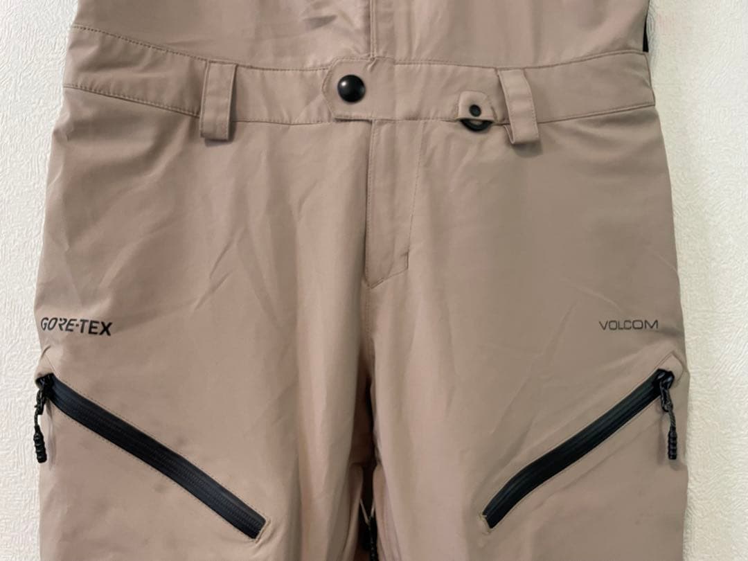 中古◇Volcom ElmStretch ゴアテックス ビブパンツ◇レディースM