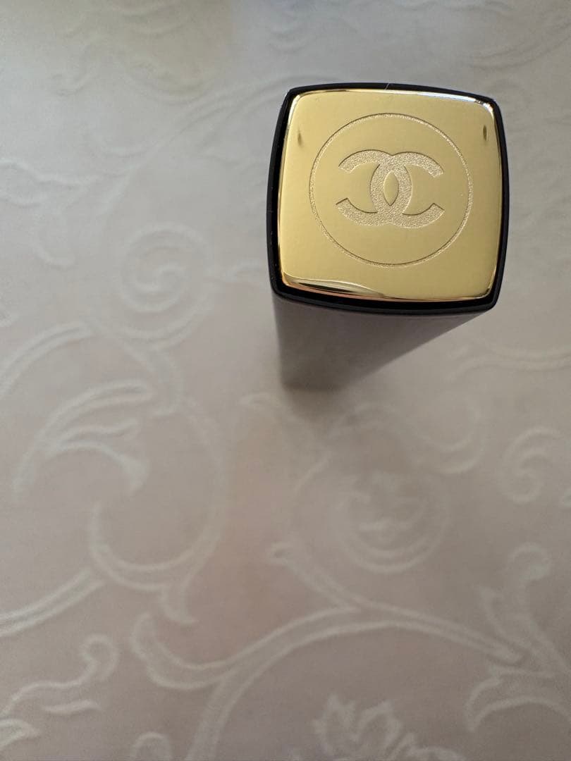 完売品　現行品　CHANEL ヌワール アリュール 67 ルージュ ヌワール