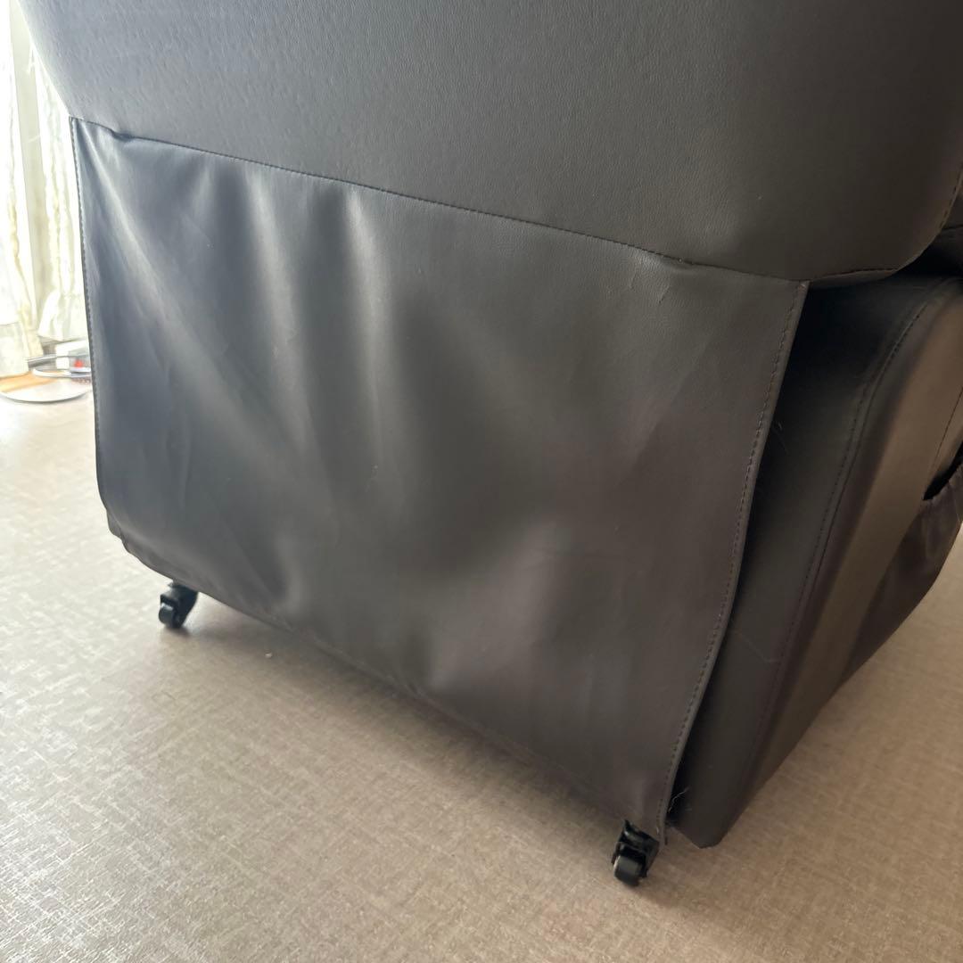 毎日500円値引【 未稼働・美品 】 シフォンジュニア　電動リクライニングチェア