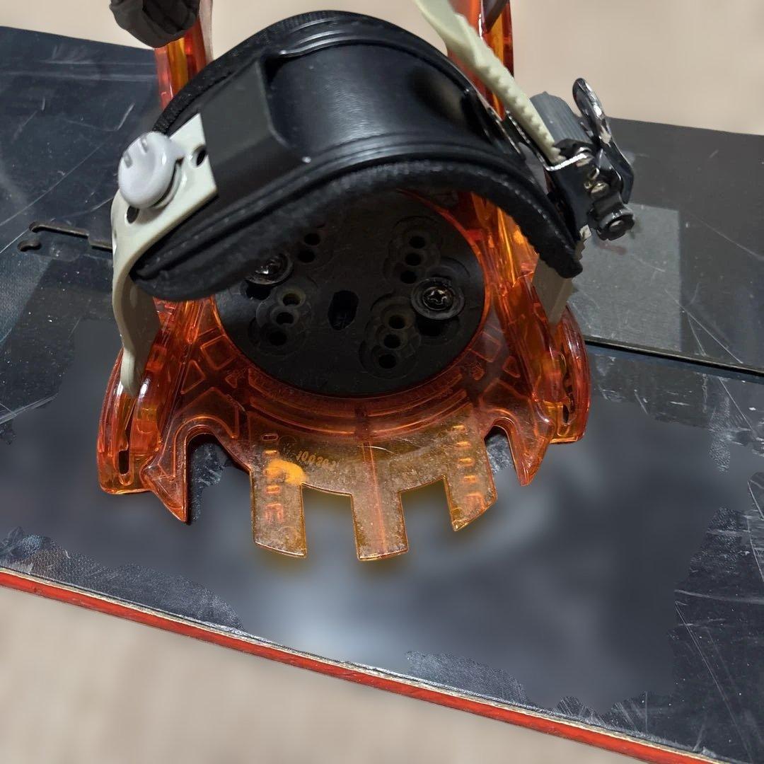 スノーボード 赤