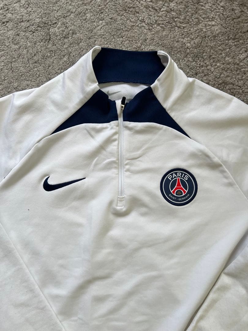 NIKE　パリサンジェルマン PSG トレーニングウェア　上下セット　Mサイズ
