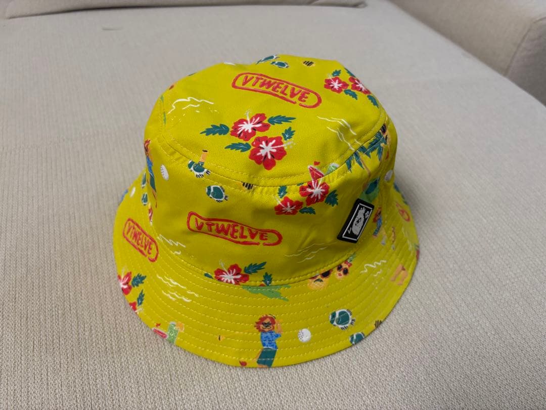 Aztk！v12 ヴィトゥエルヴ ゴルフ 3点セット　新品　XL