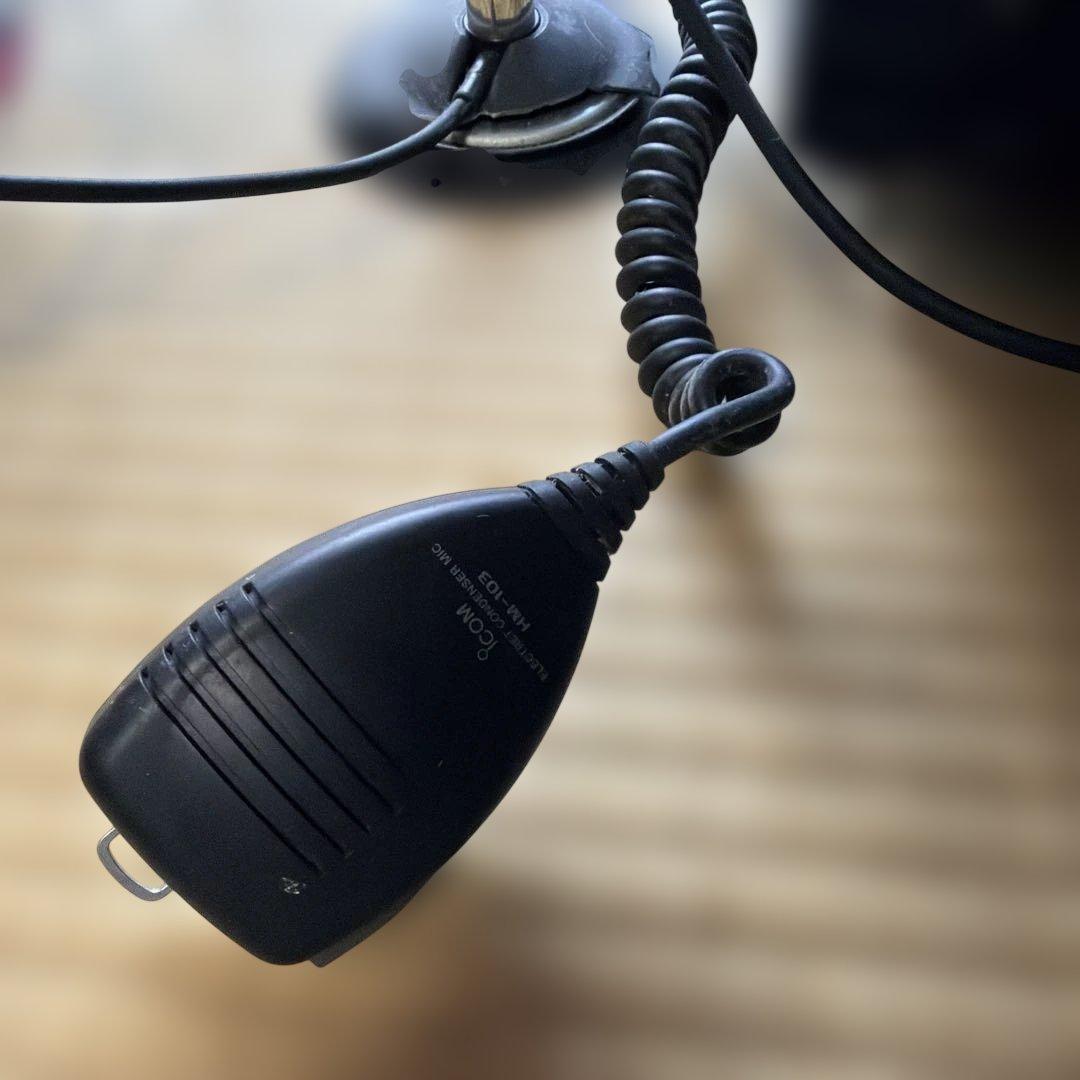 IC-706 HF/VHFトランシーバー