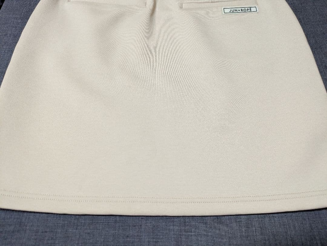 JUN&ROPE　スカート　ベージュ