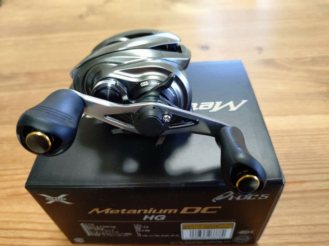 １５メタニウムDC　HG右