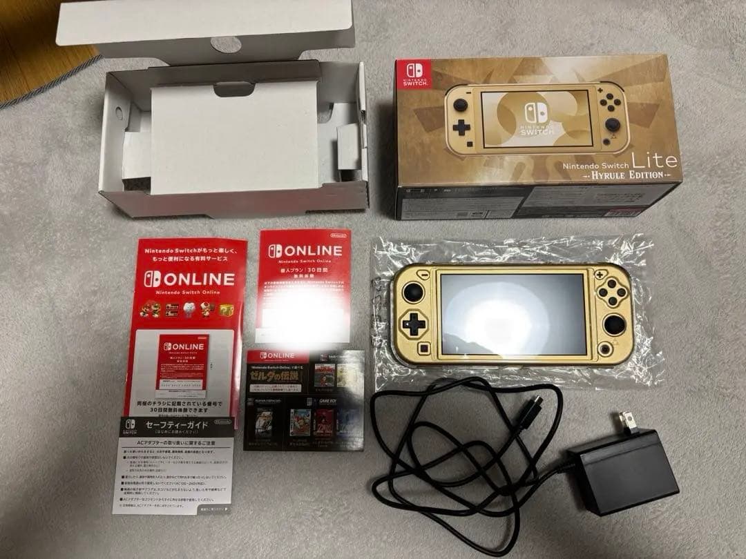 【新品同様品】Nintendo Switch Lite ハイラルエディション