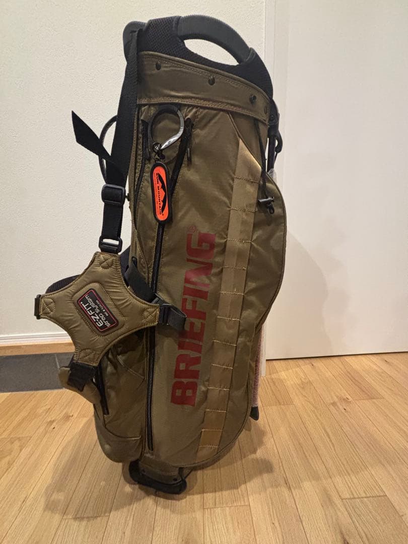 【ヘッドカバー付き】 BeamsGolf 別注 BRIEFING キャディバッグ
