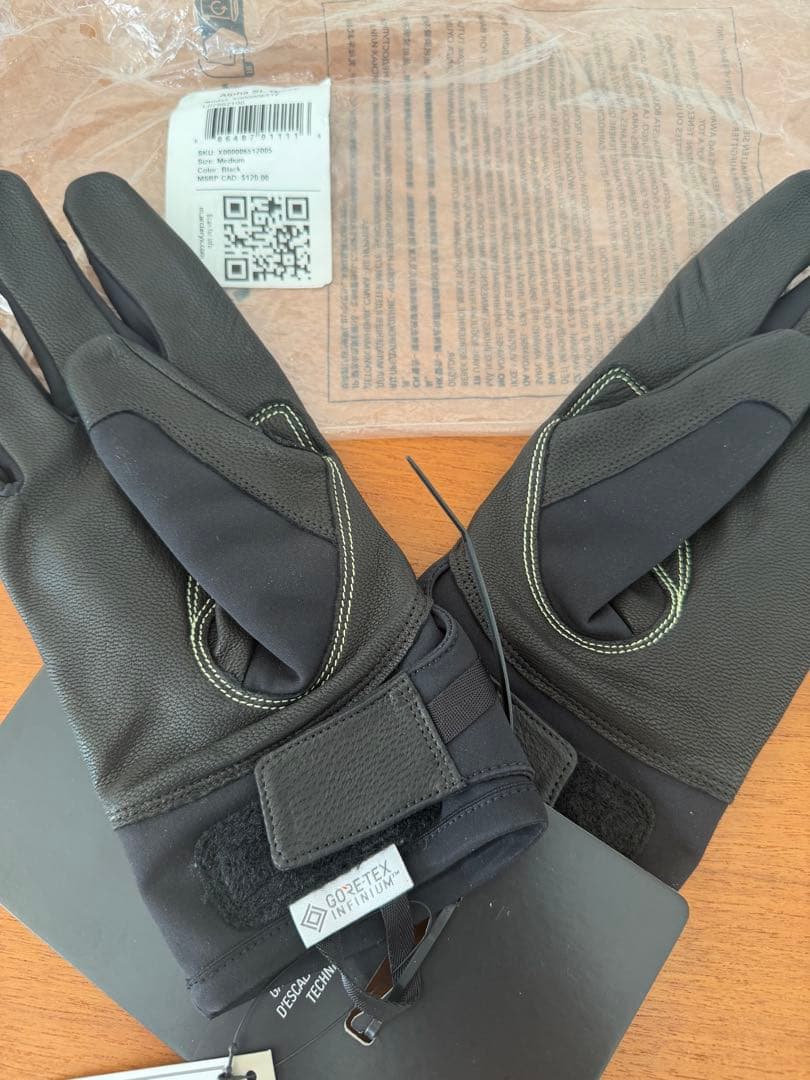 アークテリクス arc'teryx Alpha SL Glove 新品未使用　M