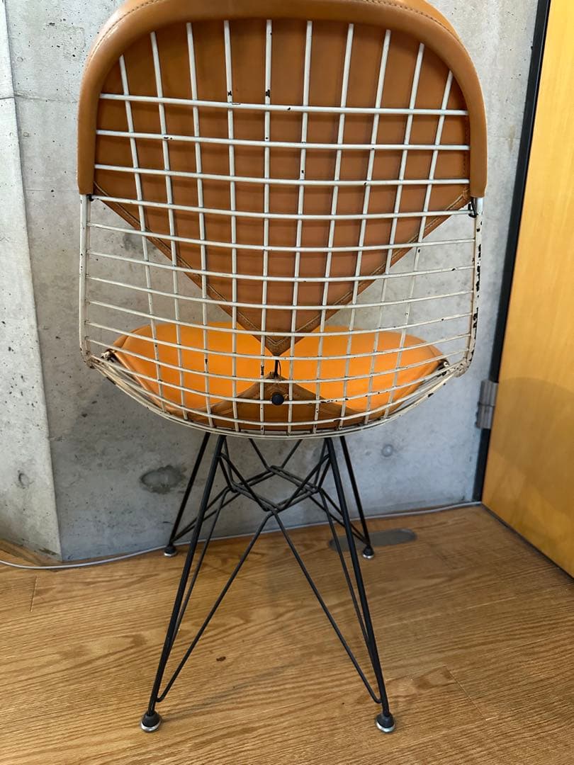 Herman Millerイームズ ワイヤーチェアDKRビキニパッド ビンテージ