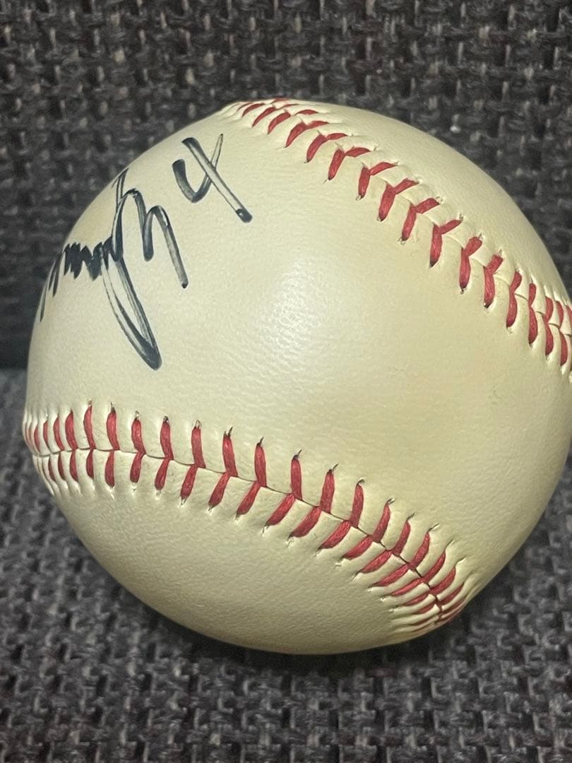 正田耕三 4番 直筆サインボール ◆ 1980年代　広島東洋カープ