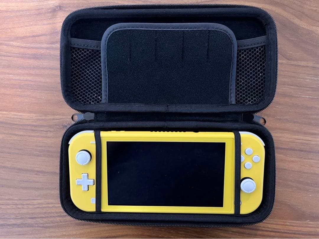 【美品】Nintendo Switch Lite イエロー
