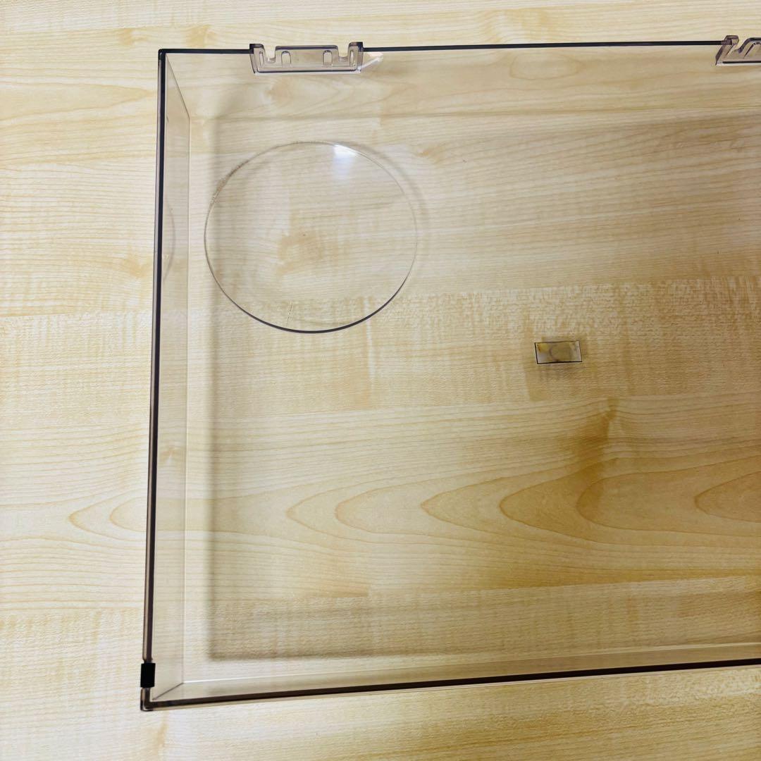 Technics のターンテーブル　SL-1200MK3のダストカバー