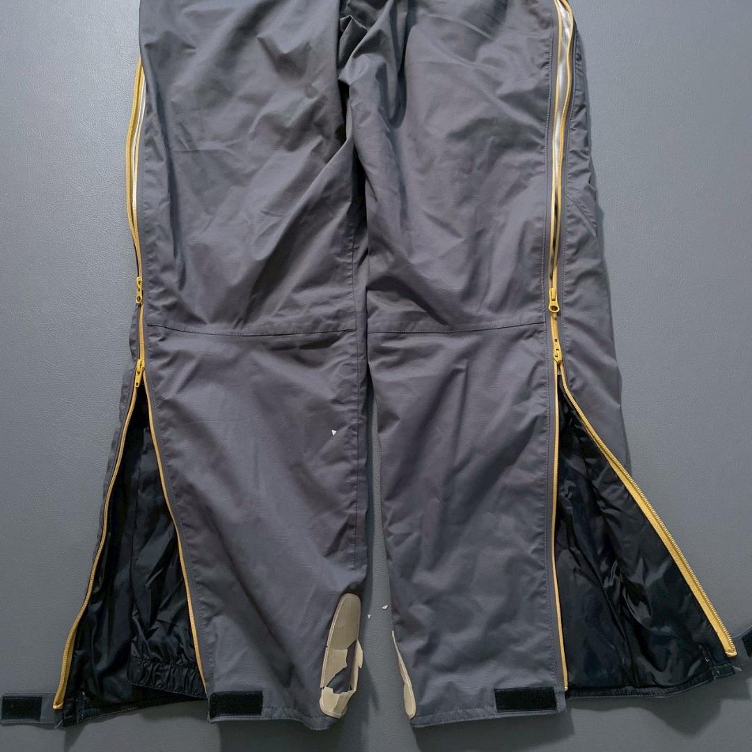 【高機能】MIZUNO　スキーウェア 上下セット L ブレスサーモ 防寒