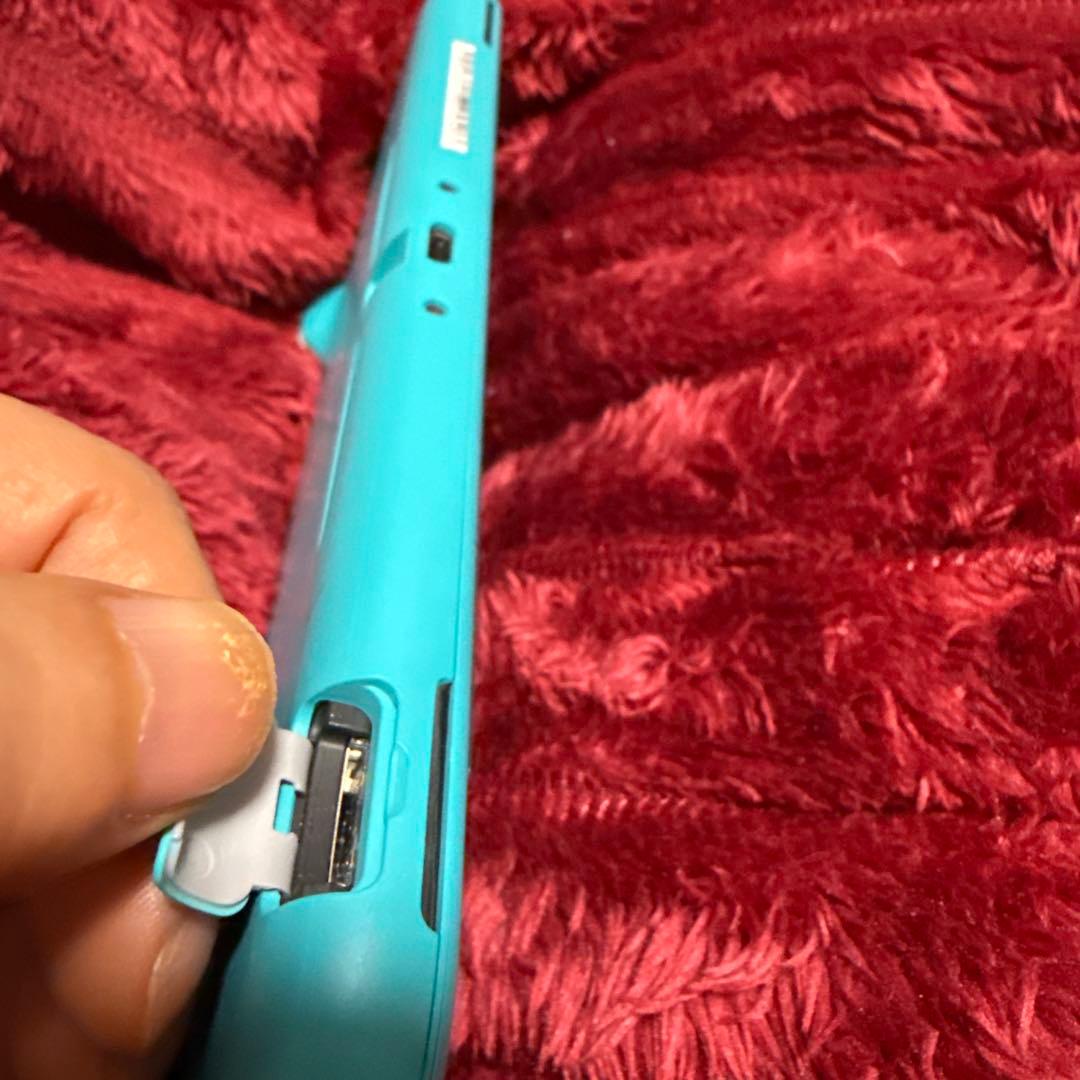 【美品】Nintendo Switch Lite ターコイズ 本体 箱・充電器