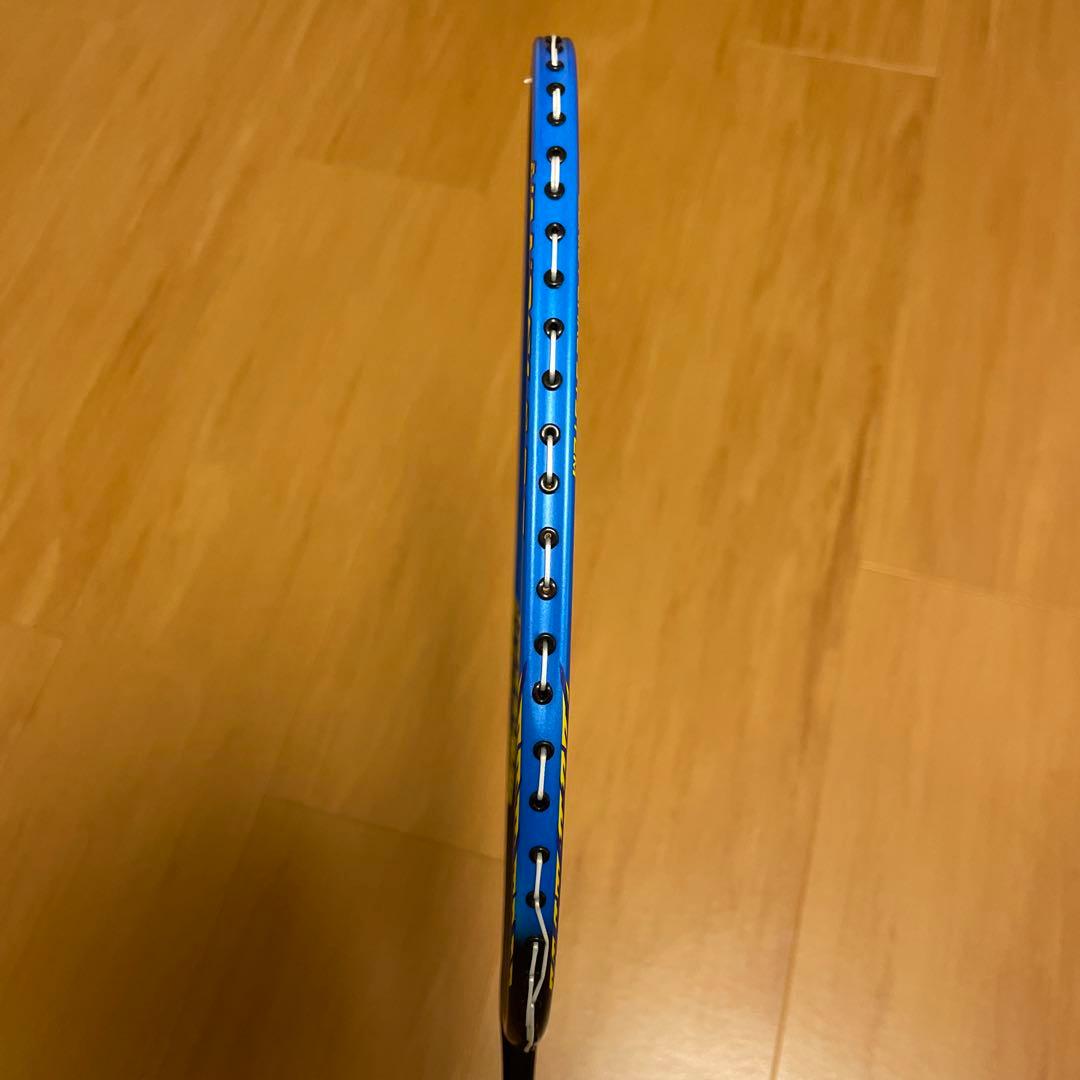 値下げ/YONEX　ヨネックス　バトミントンラケット　ナノフレア３０