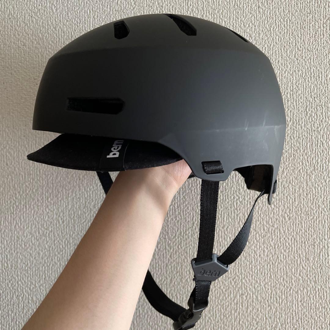 bern ヘルメット MACON VISOR 2.0 サイズXL