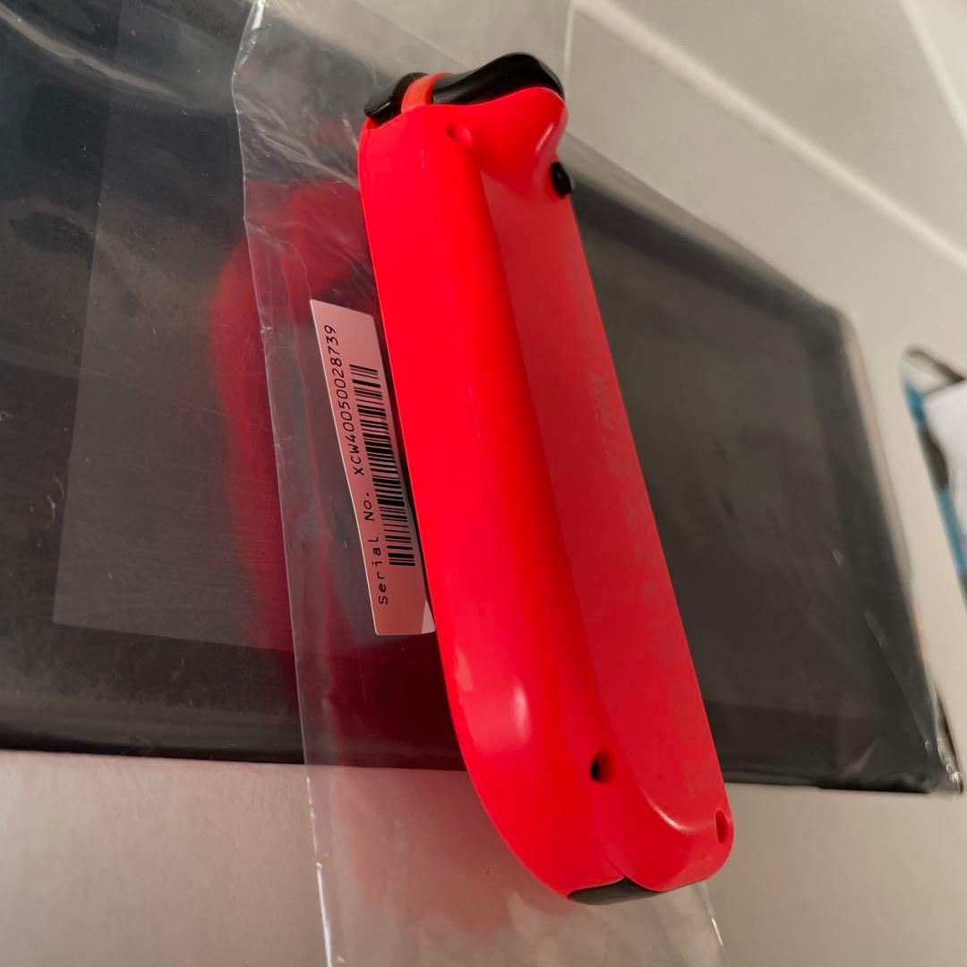 一式セット　Nintendo Switch ネオンブルー・ネオンレッド本体