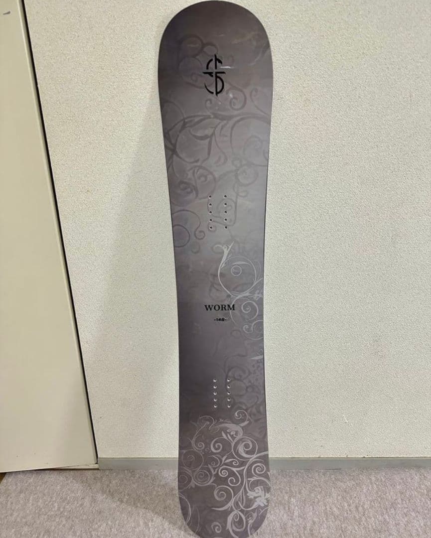 クロージャ CROOJA WORM 148 25-26モデル