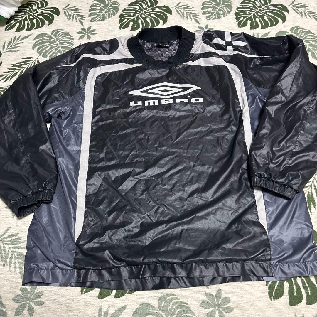 UMBRO ☆中綿ピステ・ウィンドブレーカー ☆上下☆ブラック