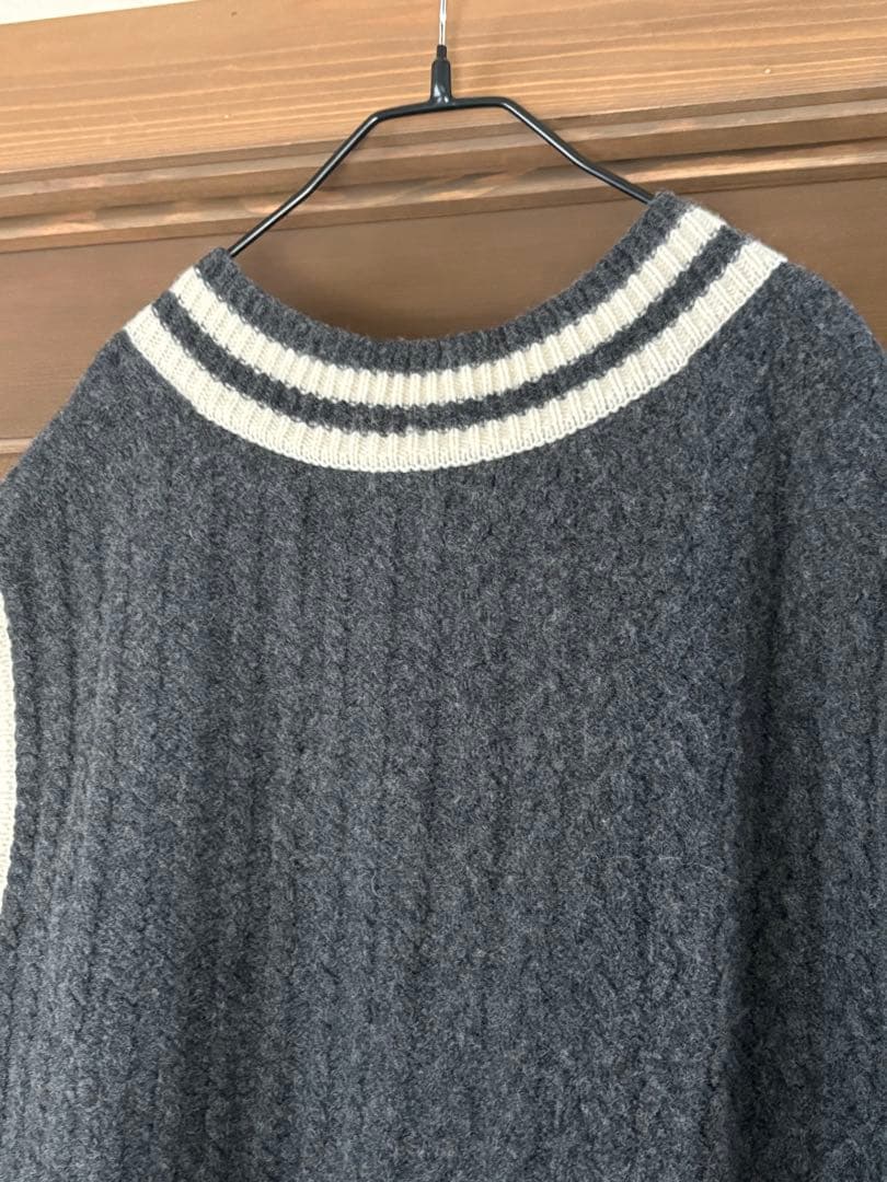 c*i様 nestrobe ネストローブ　ラムウールニット チルデンベスト　グレ