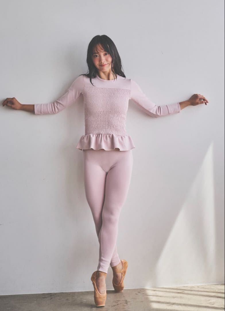 新品 スティナ stina Retune 大人気 レギンス 完売品