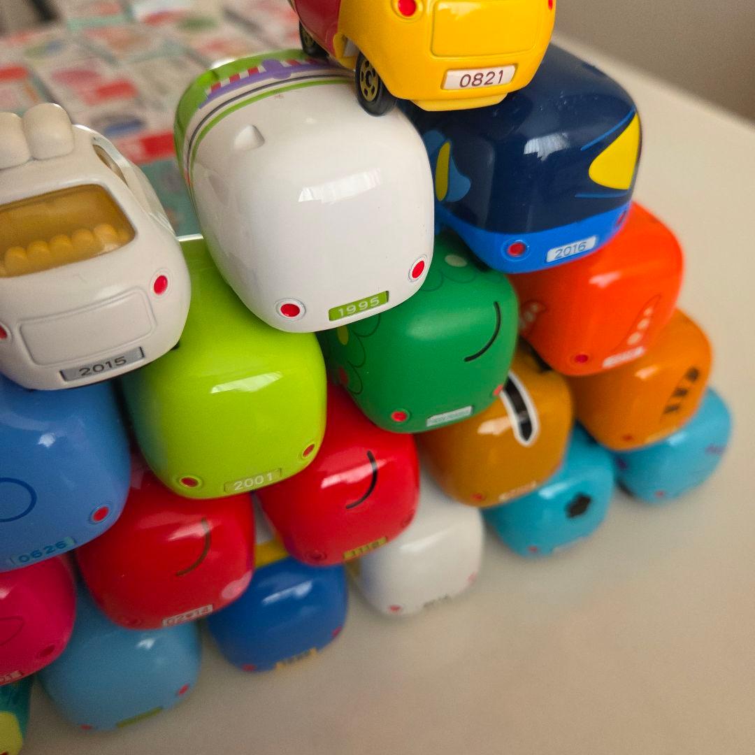 トミカ ディズニー ミニカーセット 32台+ツムツムキャリー（ミッキーマウス）
