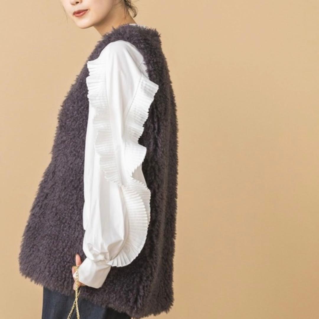 Gready Brilliant tribeccaカーリーファーベスト