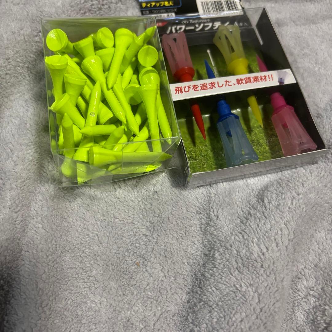 ゴルフウェア、帽子、ボールケースボール、マーカー、スコアカウンター、カートバッグ