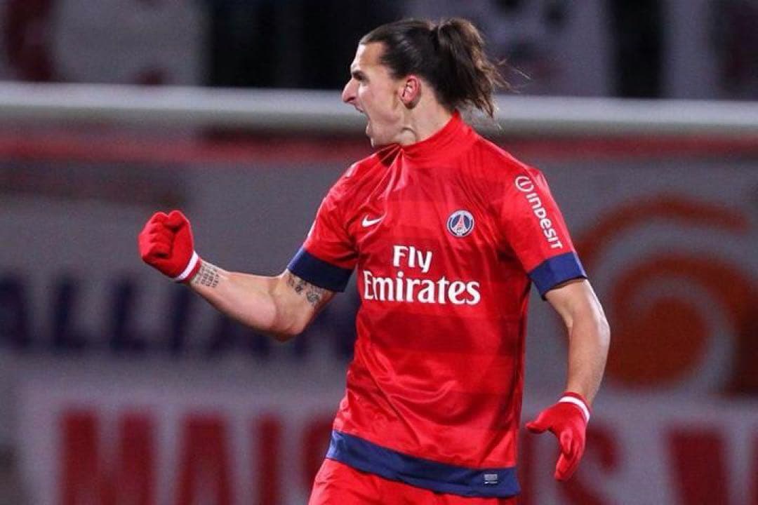 ナイキ正規品　イブラヒモビッチ　ユニフォーム　パリ　PSG