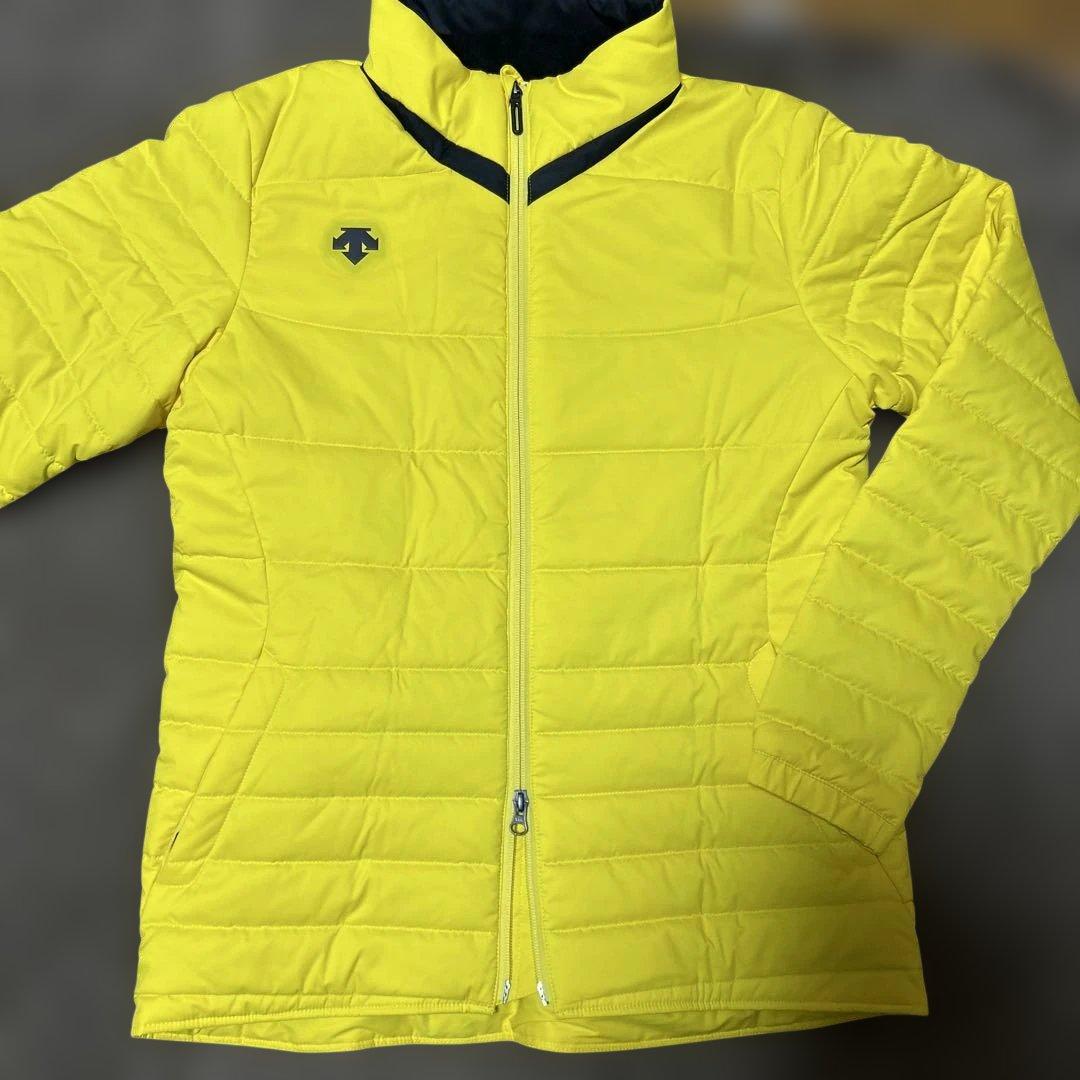 DESCENTEイエロージャケット レディースゴルフ用モバイルヒート付き