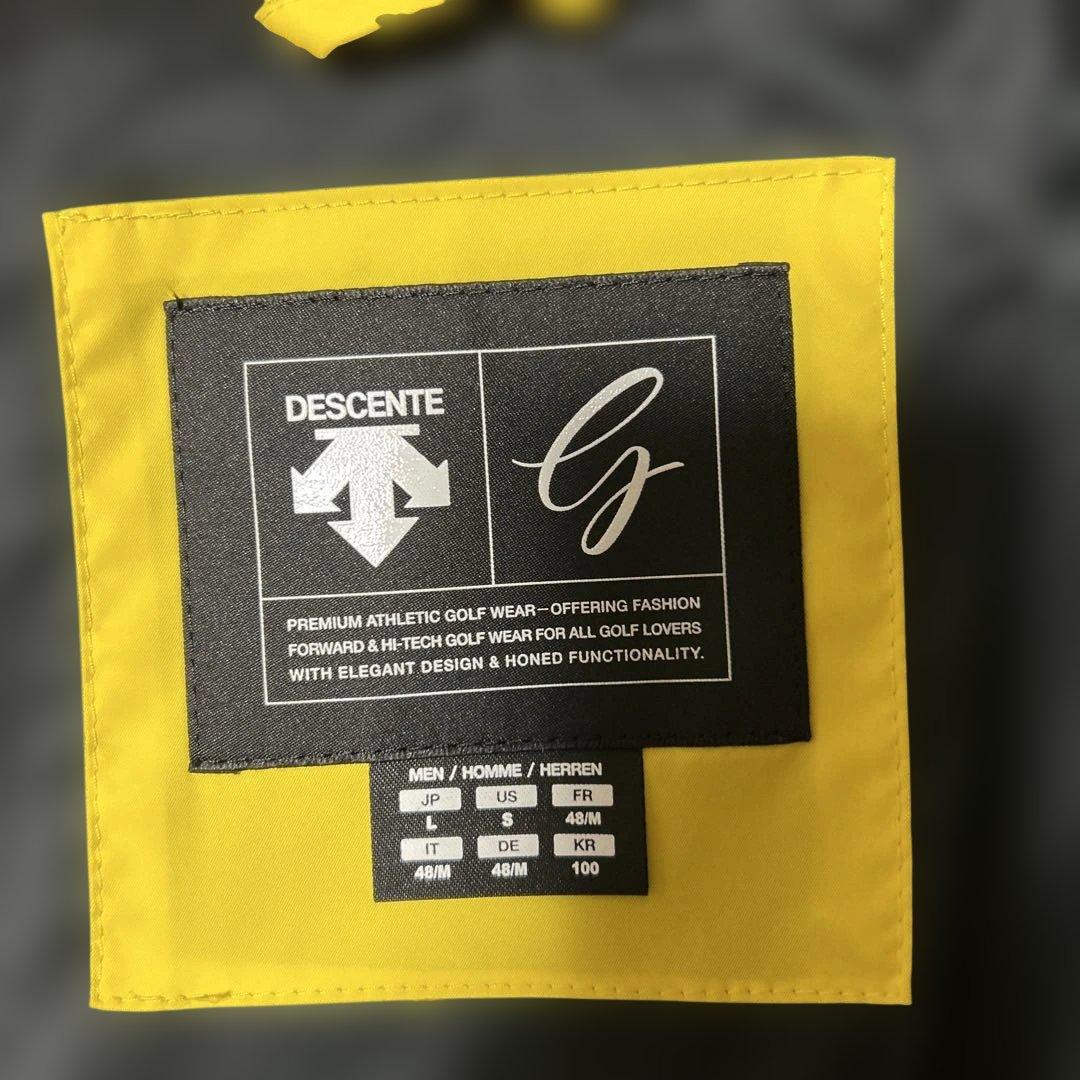 DESCENTEイエロージャケット レディースゴルフ用モバイルヒート付き