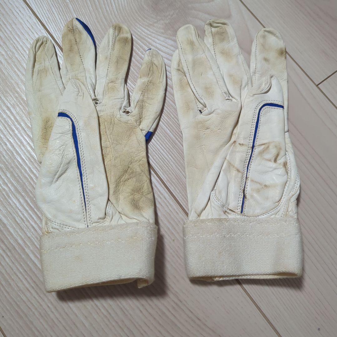 秋山　幸二 選手　ライオンズ時代　実使用　バッティンググローブ