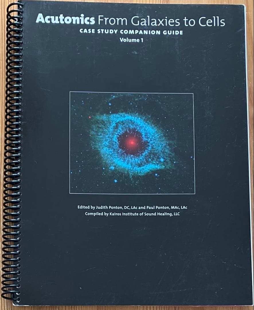 Acutonics From Galaxies to Cells 2冊　英語版