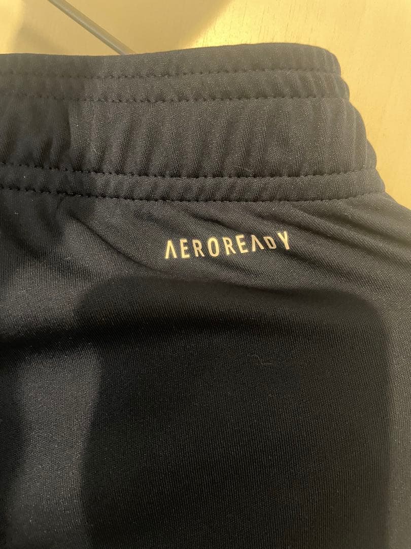 アーセナル トレーニングパンツ　ジャージ　アディダス　ネイビー