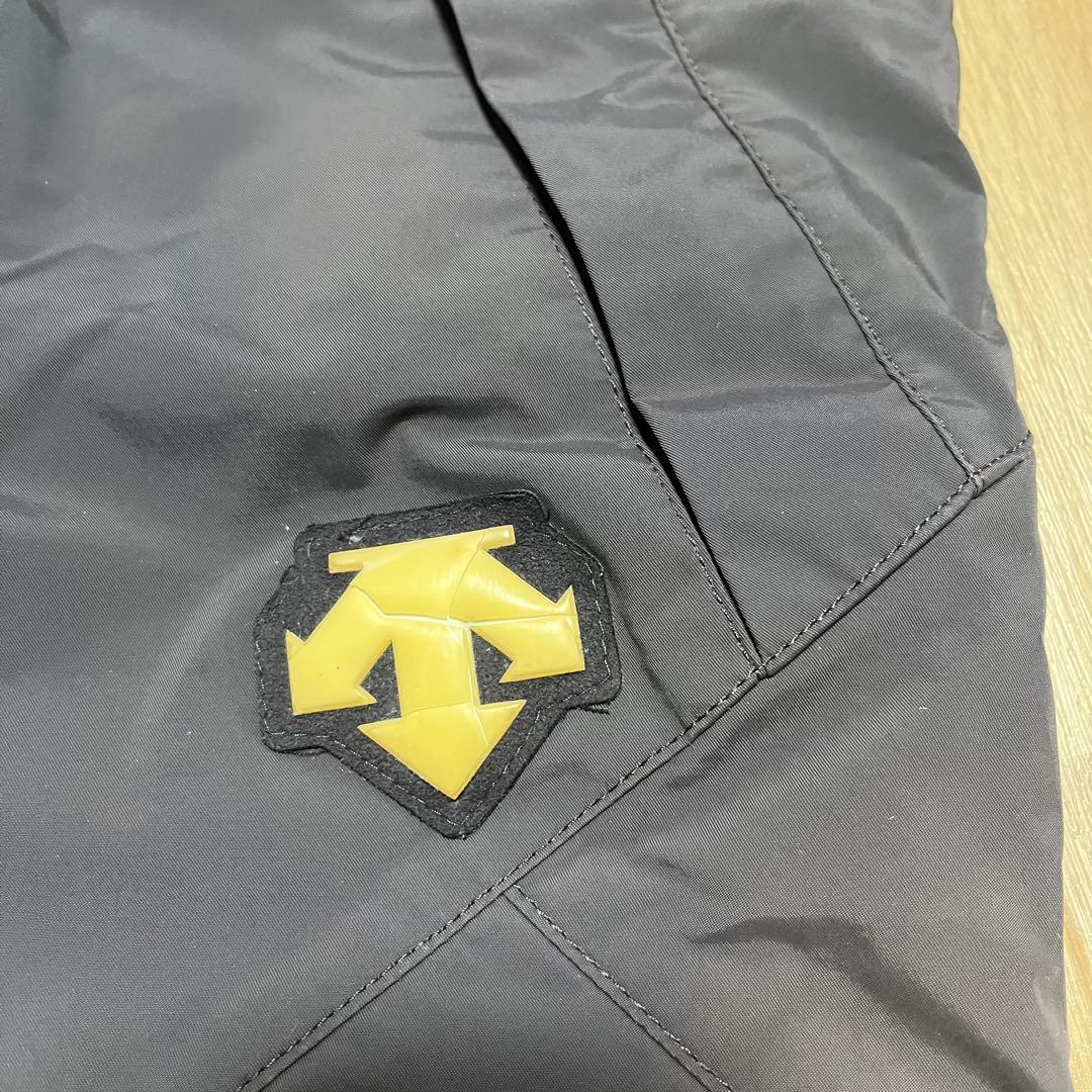 descente スキーウェア スノボーウェア　オレンジ　ブラウン　ブラック