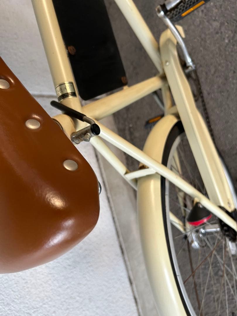 レトロ風２２サイズ　手渡のみ名古屋市中村区北区配送無料その他は有料