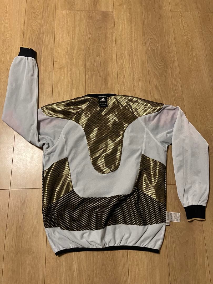 アディダスプロフェッショナル ウィンドブレーカー ピステ 厚手 紺 金 野球 冬