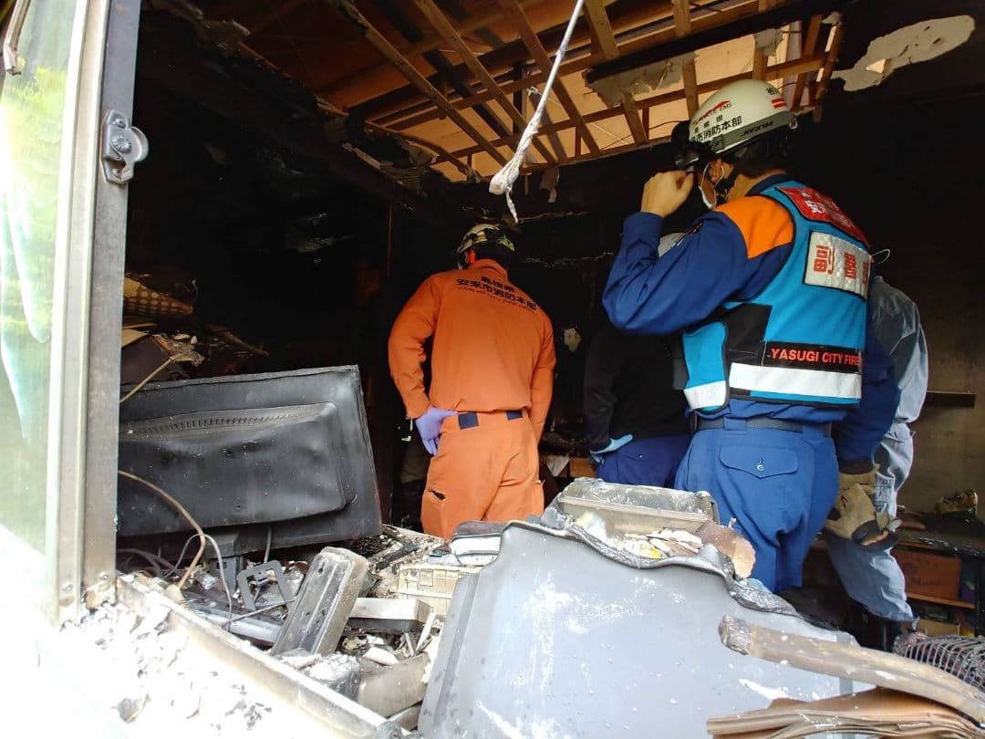 タマタマルアー はなチョーチン 火事からの生き残り03