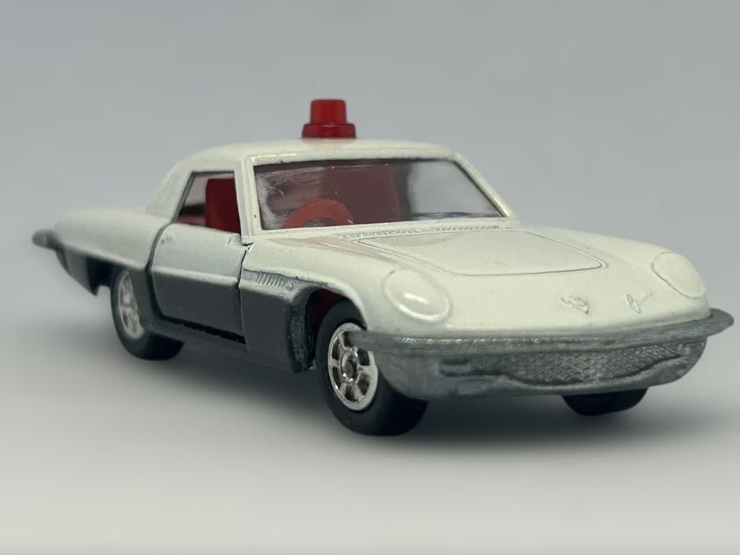 トミカ No.45 マツダ コスモ パトロールカー 日本製 黒箱 色指定箱