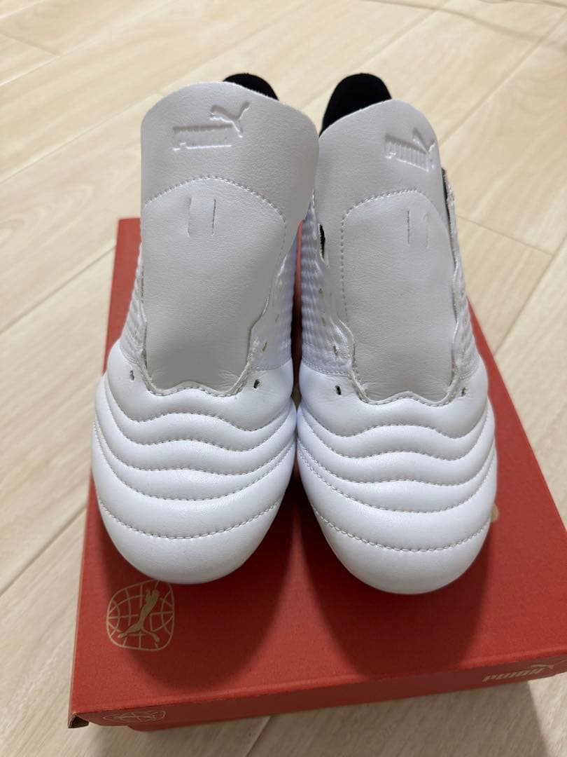 PUMAプーマ キング アルティメットHG/AG 26.5 KING MIRAI