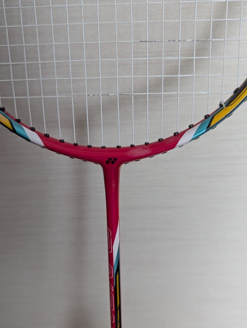 ラケットバッグ、シューズ、バドミントンラケット3点セット