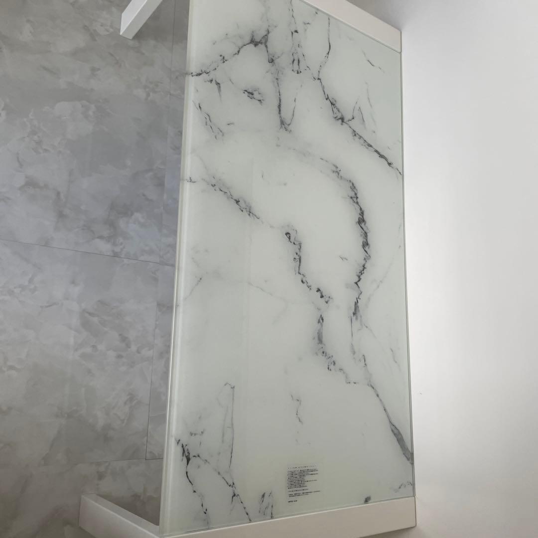 ニトリ　大理石柄ガラステーブル　時々セールします！　直接引き取りも可能です◎