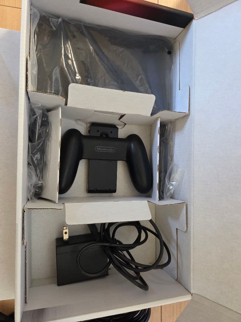 本日限定値下げ❗Nintendo Switch 本体 コントローラー付き　セット