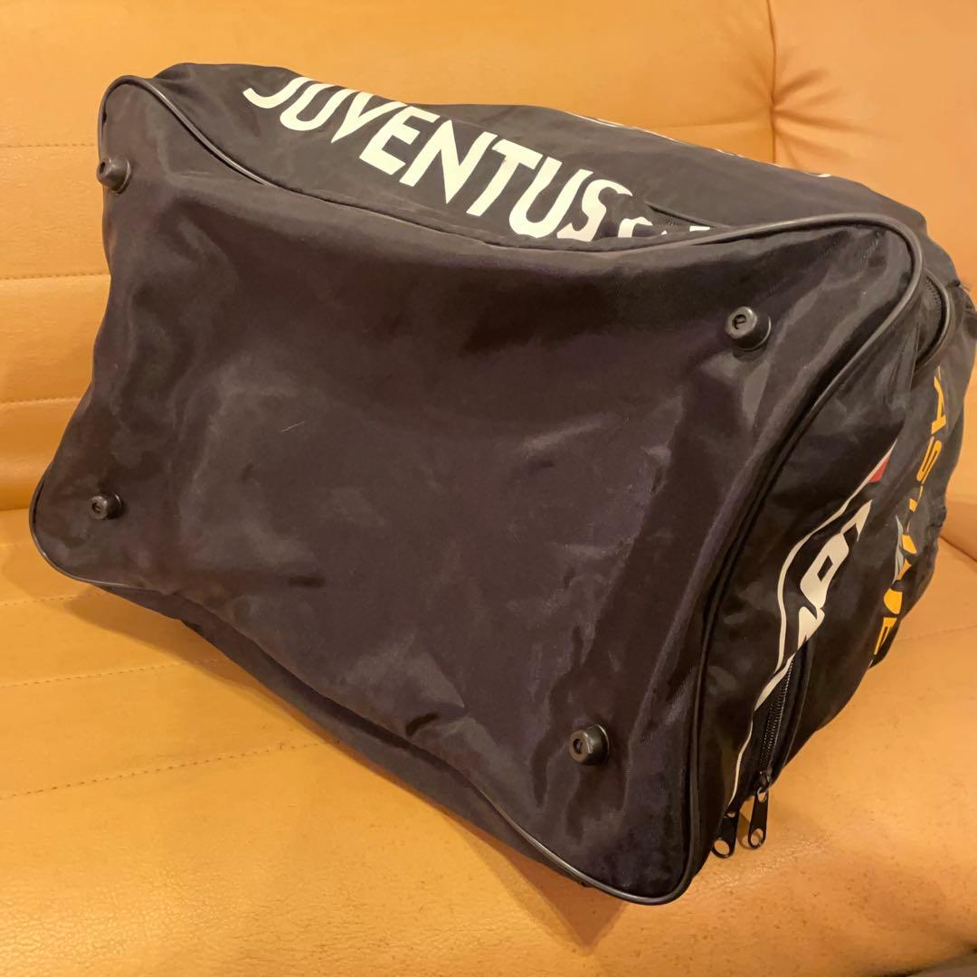 Lotto Juventus F.C. スポーツバッグ ブラック　ボストン