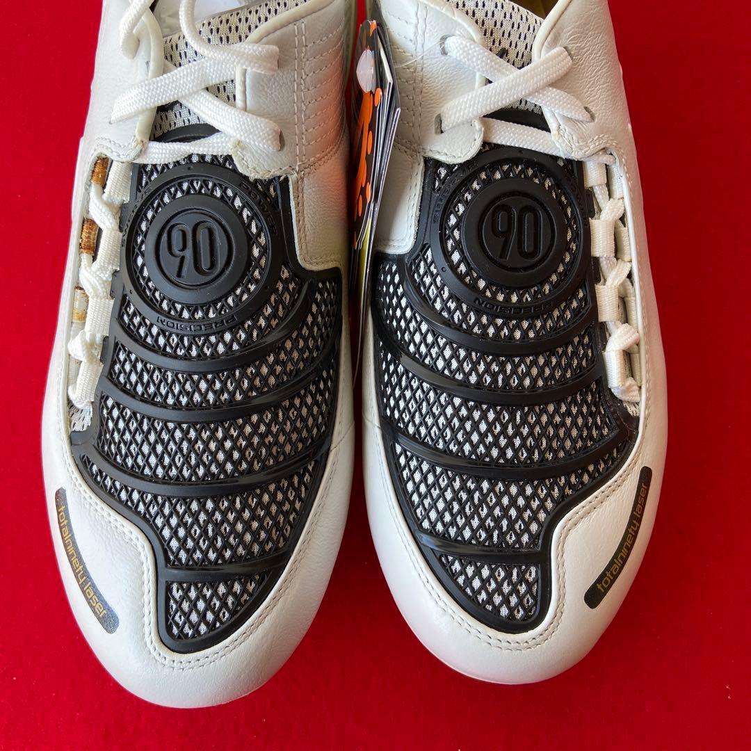 シューズ ナイキ TOTAL90 LASER HG 27.5cm　e1273-B