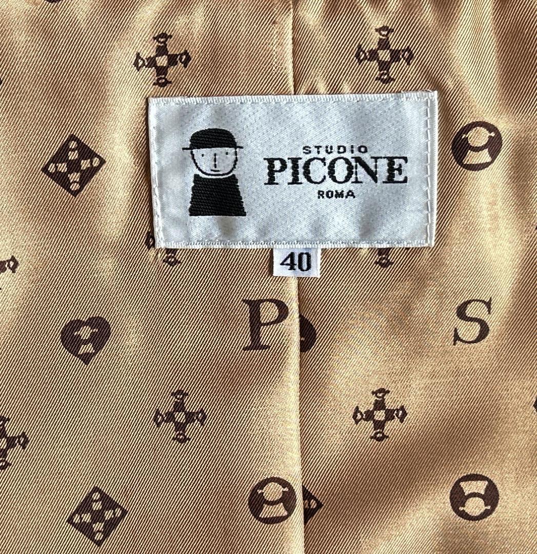 美品 ピッコーネ 裏モノグラム総柄 中綿入り シャーリング スタンドカラーベスト