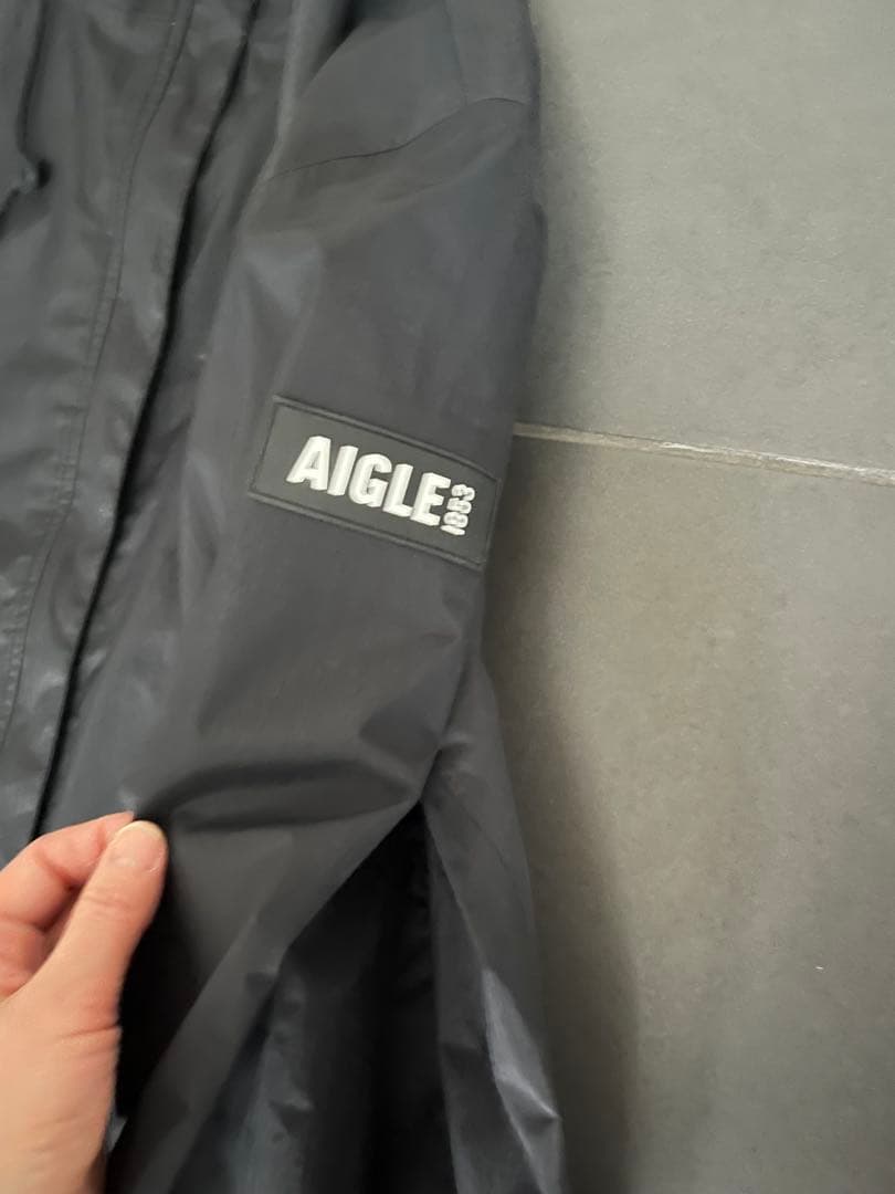 エーグルAIGLE 透湿防水パッカブルロングフーデッドジャケット　黒　ライナー